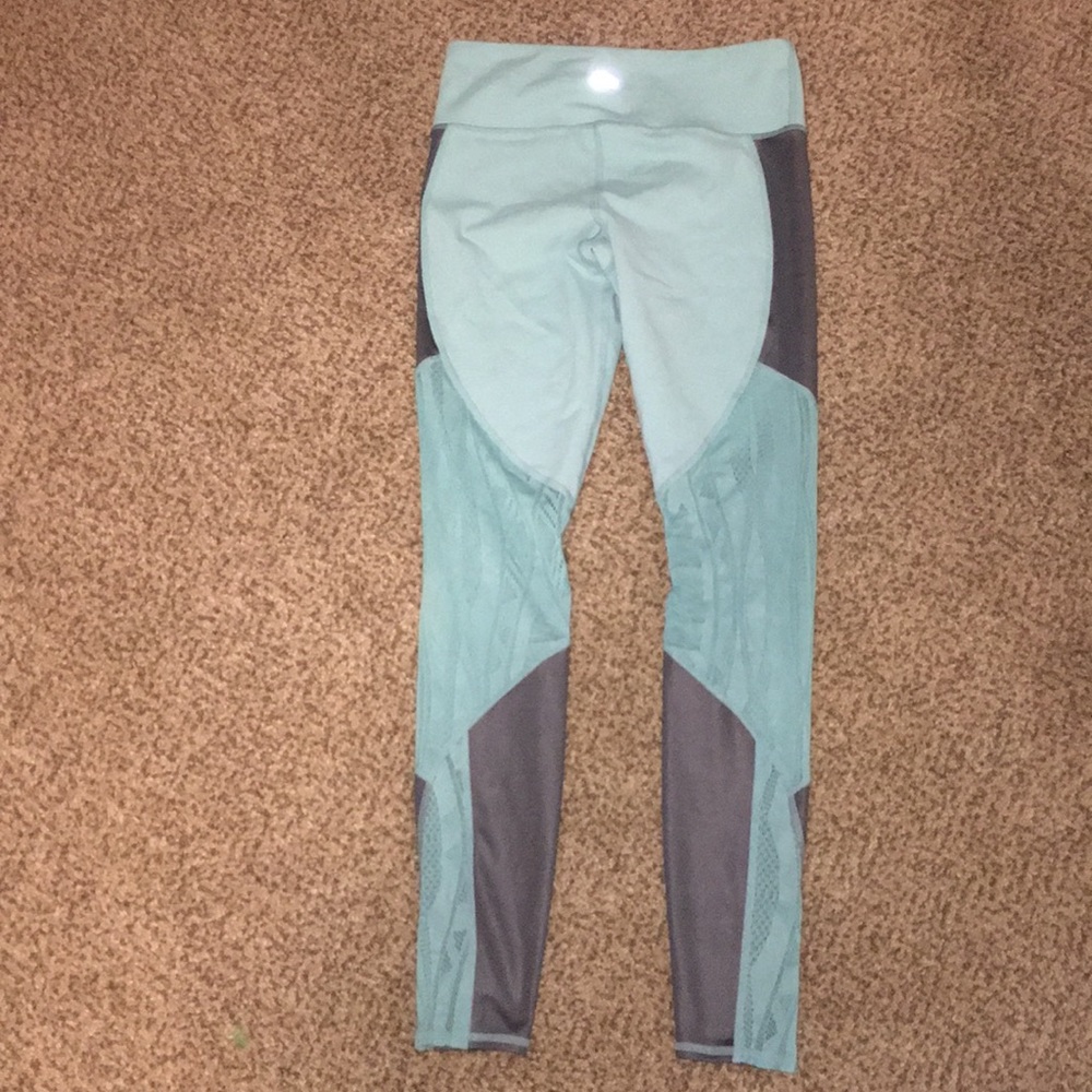 ALO Yoga Leggings🧘🏽‍♀️
